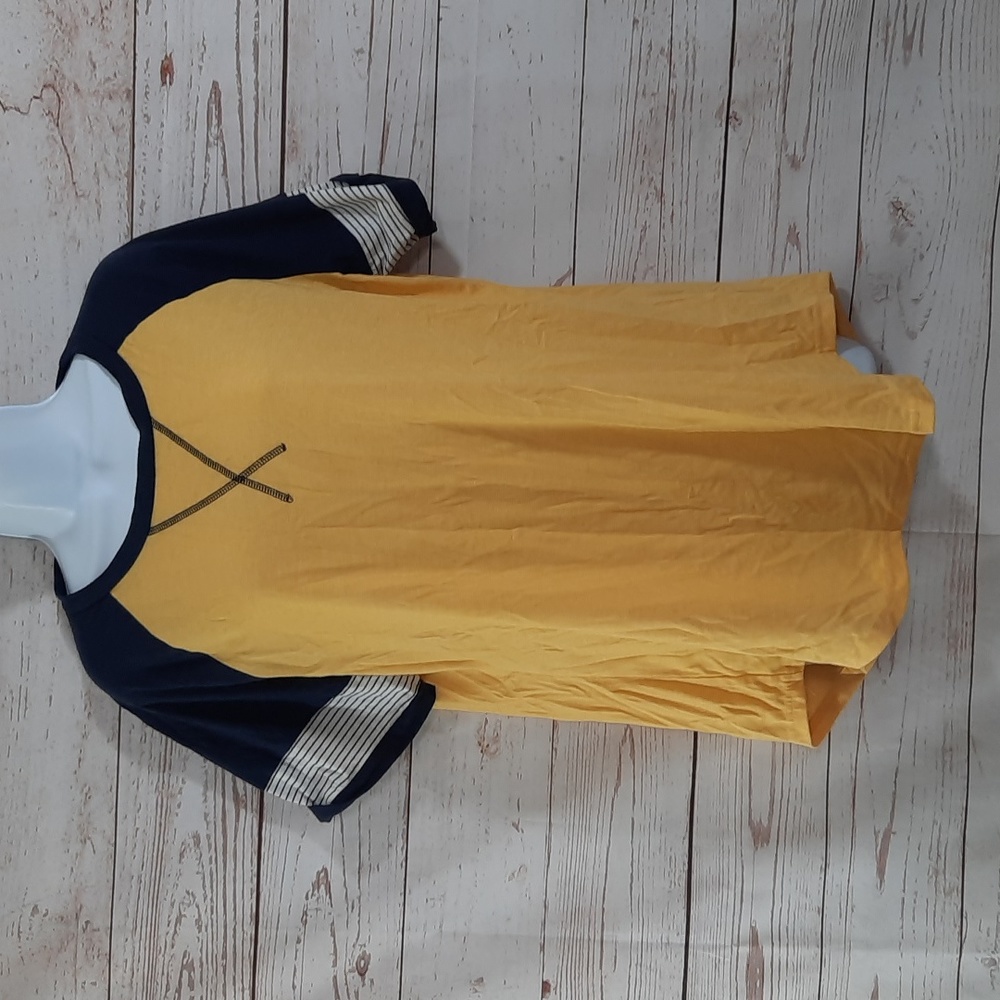 Adibosy Top
